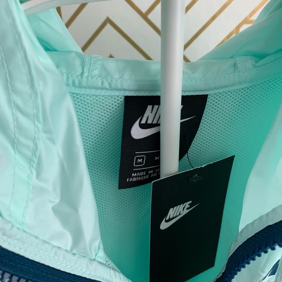 Nike Mint + Teal Woven Lightweight Jacket - Picture 4 of 4